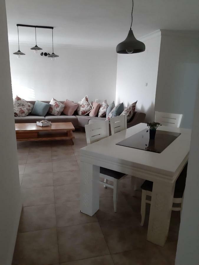 Spacious Apt. W/ Seaview, Fireplace & Netflix Akkó Kültér fotó
